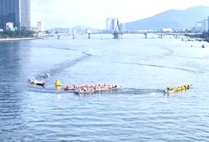 Giữ hồn làng chài giữa đô thị năng động