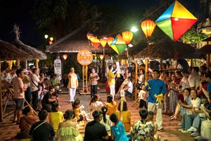 Gìn giữ hồn phố di sản ở Hội An