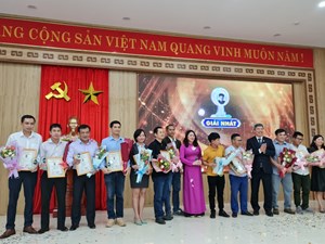 Quảng Nam: Trao thưởng Giải báo chí Huỳnh Thúc Kháng lần thứ XV