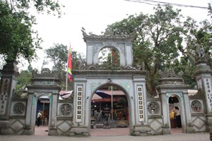 Về Hà Tĩnh thăm Đền Chợ Củi linh thiêng, ngắm dòng Lam thơ mộng