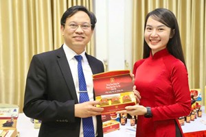 Hà Tĩnh nâng hạng loạt sản phẩm OCOP cận Tết: “Thẻ thông hành” giúp nông thôn đổi thay