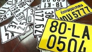 Những xe nào phải đổi biển màu vàng?