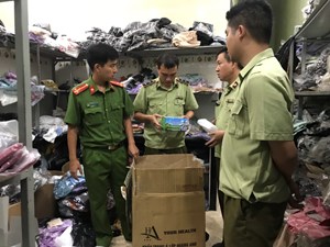 Tuyên Quang: Thu giữ hàng nghìn khẩu trang không có giấy tờ chứng minh nguồn gốc