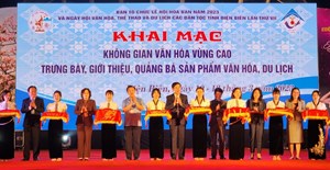 Đặc sắc không gian văn hóa vùng cao tại Lễ hội Hoa Ban Điện Biên năm 2023