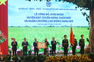 Hà Nội: Huyện Ứng Hòa đón nhận huyện đạt chuẩn Nông thôn mới và Huân chương Lao động hạng Nhì