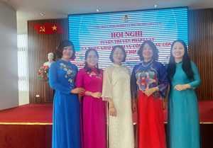 Công đoàn Nông nghiệp và Môi trường Việt Nam tổ chức tuyên truyền pháp luật cho cán bộ công đoàn
