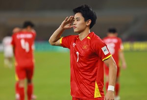 Nguyễn Đình Bắc và mối gắn kết đặc biệt với bóng đá Việt Nam