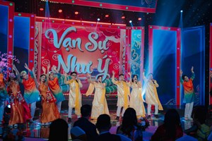 Hạnh phúc như nhân viên SHB: Vừa xem show xịn, vừa rinh lộc mang về