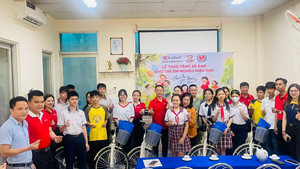 Từ những điều giản dị, vun đắp mùa hè yêu thương