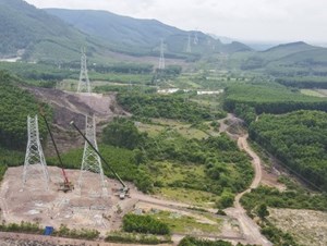 Hỗ trợ thi công đẩy nhanh tiến độ dự án đường dây 500kV mạch 3 qua tỉnh Nghệ An