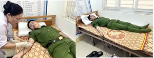 Chiến sỹ Công an Hà Tĩnh kịp thời hiến máu cấp cứu nạn nhân qua cơn nguy kịch