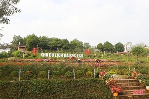 Hà Tĩnh: 35 năm đánh thức tiềm năng, dựng nền “công nghiệp không khói”