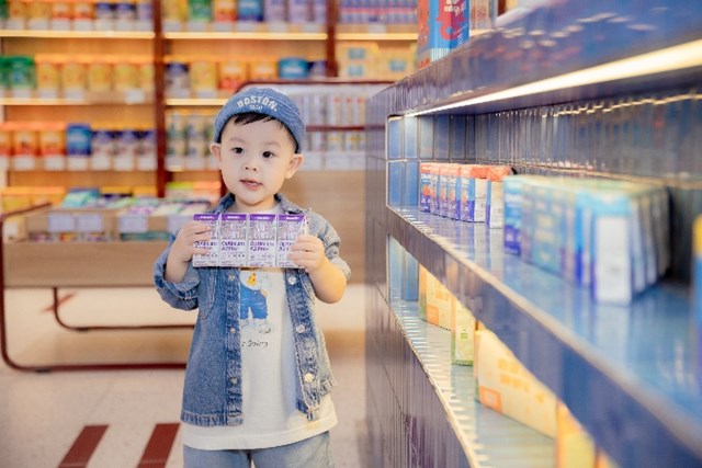 Sản ph&acirc;̉m sữa u&ocirc;́ng dinh dưỡng Vinamilk Optimum A2 Pro+ mới. Ảnh: Vinamilk &nbsp;