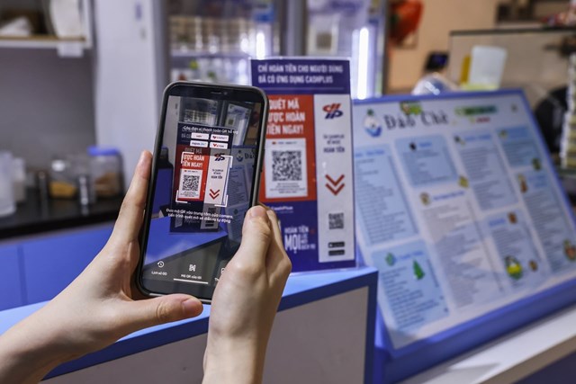 Thanh to&aacute;n kh&ocirc;ng tiền mặt phủ s&oacute;ng to&agrave;n diện. &nbsp;