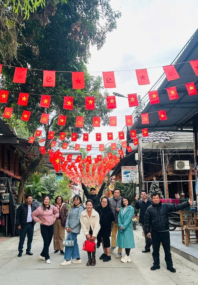 Chào năm mới 2026: Tạp chí Thanh niên cùng tuổi trẻ Việt Nam tự hào, vững tin theo Đảng - Ảnh 13