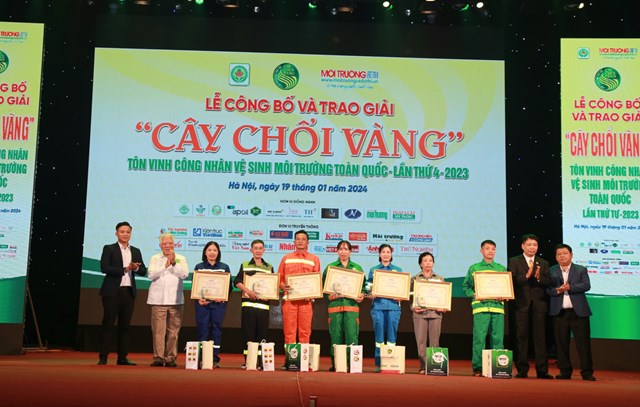 Lễ trao giải C&#226;y chổi v&#224;ng - T&#244;n vinh c&#244;ng nh&#226;n vệ sinh m&#244;i trường lần thứ 4 - 2023 - Ảnh 2