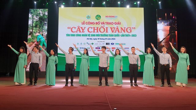 Lễ trao giải C&#226;y chổi v&#224;ng - T&#244;n vinh c&#244;ng nh&#226;n vệ sinh m&#244;i trường lần thứ 4 - 2023 - Ảnh 9