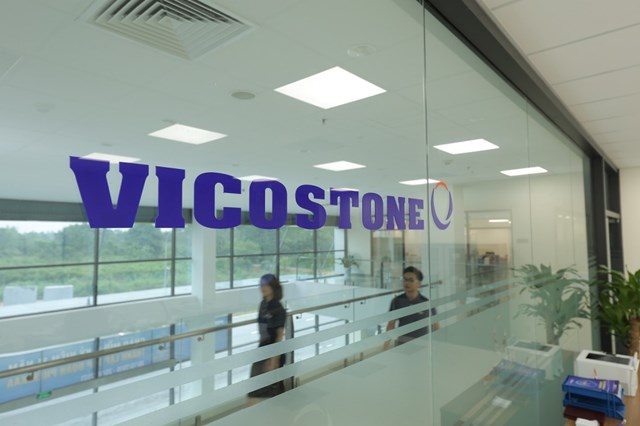 Doanh thu năm 2023 của Vicostone ước đạt 4.353,86 tỉ đồng - Ảnh 1