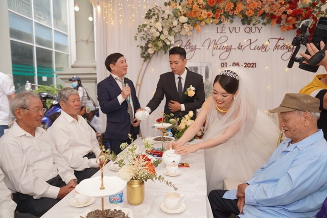 Hương sắc tr&#224; trong lễ cưới Việt - Ảnh 1