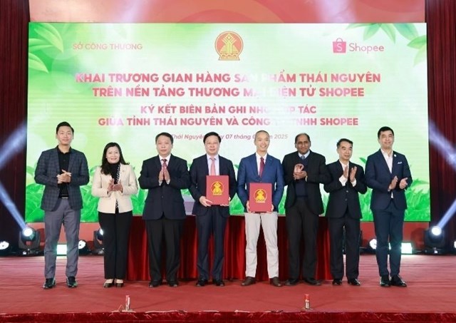 Ch&#232; Th&#225;i Nguy&#234;n &#39;bứt ph&#225;&#39; nhờ thương mại điện tử - Ảnh 2