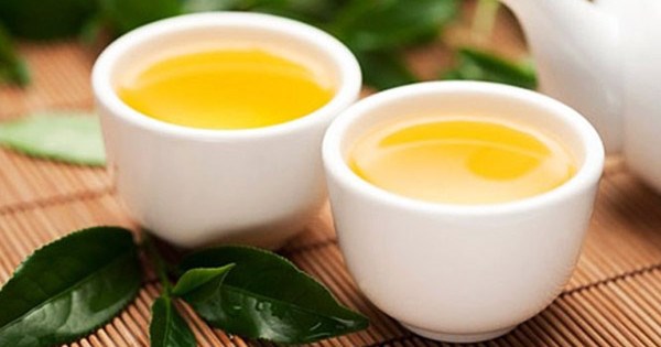 7 nh&#243;m người kh&#244;ng n&#234;n uống nước ch&#232; xanh - Ảnh 1