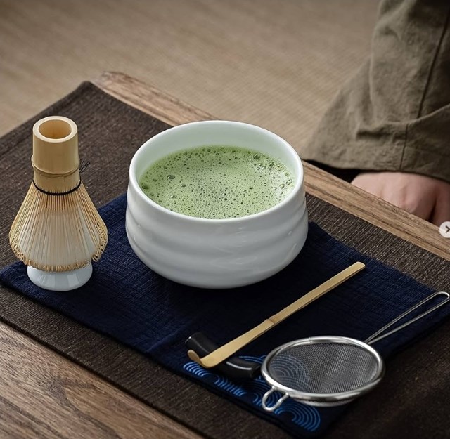 Matcha &ndash; thức uống xanh tinh tế từ Nhật Bản, đang trở th&agrave;nh tr&agrave;o lưu trong giới trẻ Việt. Ảnh ngu&ocirc;̀n internet