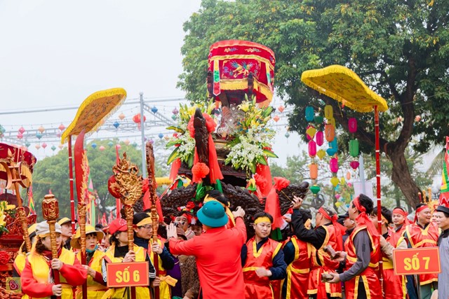 Lễ hội văn ho&#225; d&#226;n gian Phố Hiến (Hưng Y&#234;n): H&#224;o kh&#237; xưa vọng m&#227;i c&#249;ng thời gian - Ảnh 2