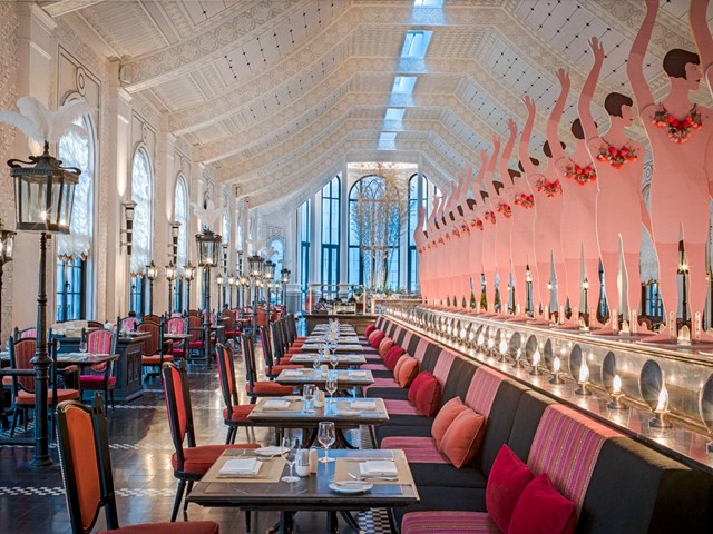 Daily Mail UK: Kh&#225;ch sạn Hotel de la Coupole ‘c&#243; thể l&#224;m h&#224;i l&#242;ng cả Marie Antoinette’ - Ảnh 5