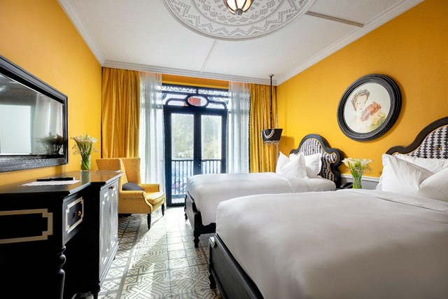 Daily Mail UK: Kh&#225;ch sạn Hotel de la Coupole ‘c&#243; thể l&#224;m h&#224;i l&#242;ng cả Marie Antoinette’ - Ảnh 6