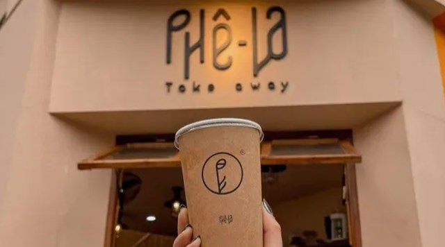 Trong thế giới trà sữa đầy sắc màu, Phê La nổi bật với những thức uống mang đậm phong cách riêng, kết hợp giữa truyền thống và hiện đại.