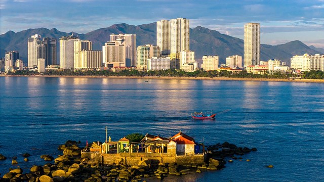 Nha Trang được mệnh danh l&agrave; nơi đ&aacute;ng đến, đ&aacute;ng sống bậc nhất khu vực Nam Trung Bộ. Ảnh: Minh T&uacute; &nbsp;