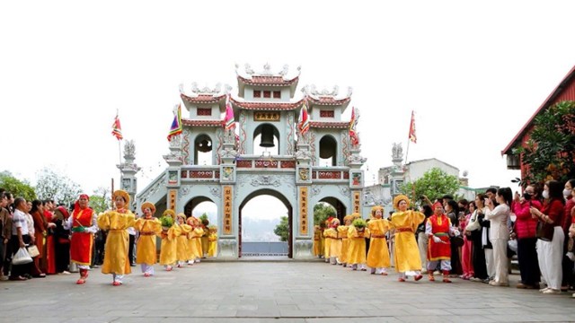 Sau Tết, sắc xuân tiếp nối qua những lễ hội truyền thống - Ảnh 4