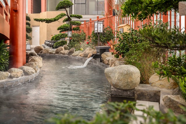 Tổ hợp kho&aacute;ng n&oacute;ng Mori Onsen c&aacute;ch hồ Ho&agrave;n Kiếm 14km &nbsp;