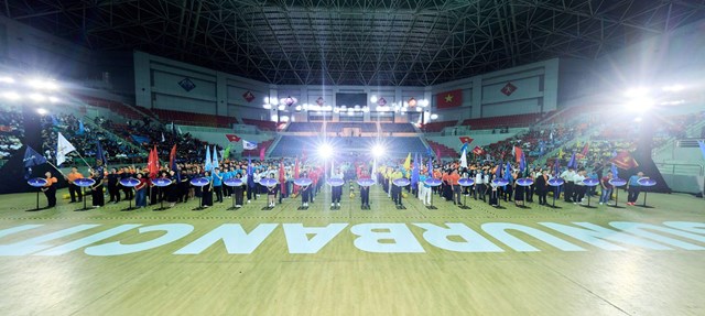 Sự kiện thể thao được tổ chức quy m&ocirc; nhằm tiếp th&ecirc;m năng lượng cho m&ugrave;a kinh doanh 2026. Ảnh: &Aacute;nh Dương &nbsp;