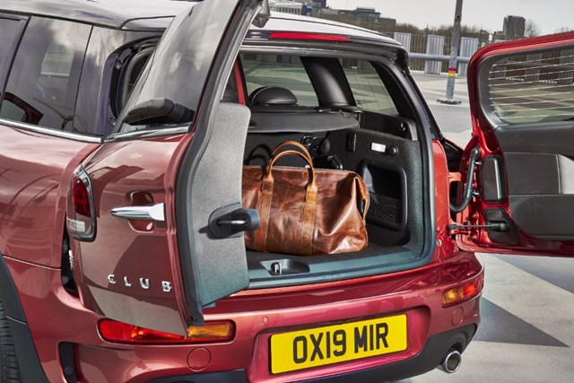 Kh&ocirc;ng gian nội thất của MINI Clubman &nbsp;