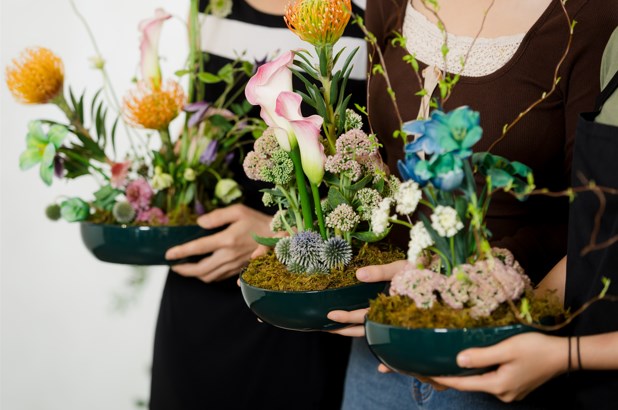 Cắm hoa nghệ thuật Ikebana Nhật Bản &ndash; một trong những workshop VPBank tổ chức ri&ecirc;ng cho kh&aacute;ch h&agrave;ng Private &nbsp;