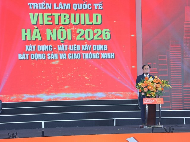 Thứ trưởng Bộ X&acirc;y dựng Nguyễn Văn Sinh. &nbsp;