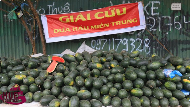 Vì sao nhiều nông sản vẫn "chật vật" trên sàn online? - Ảnh 1