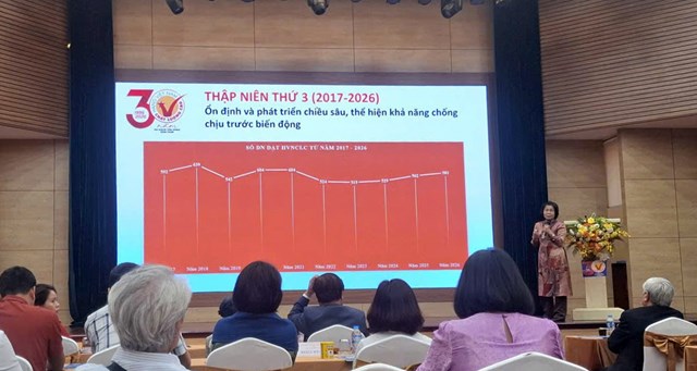 B&agrave; Vũ Kim Hạnh, Chủ tịch Hiệp hội doanh nghiệp h&agrave;ng Việt Nam chất lượng cao, ph&aacute;t biểu &nbsp;
