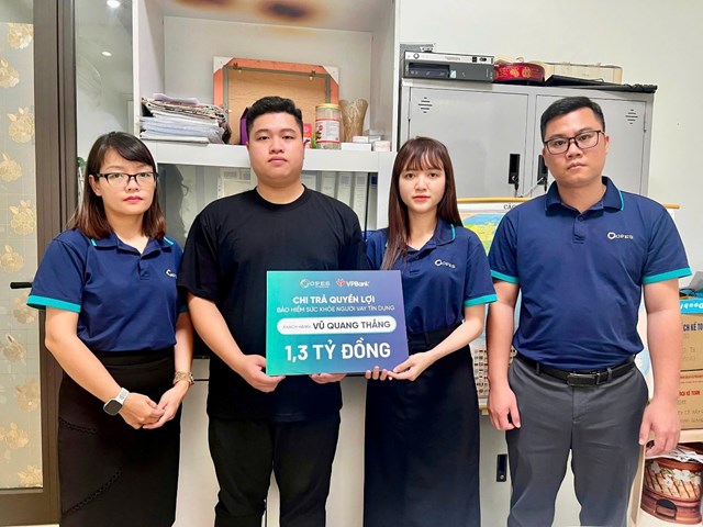 OPES chi trả 1,3 tỷ đồng bảo hiểm cho gia đ&igrave;nh kh&aacute;ch h&agrave;ng Vũ Quang Thắng. &nbsp;