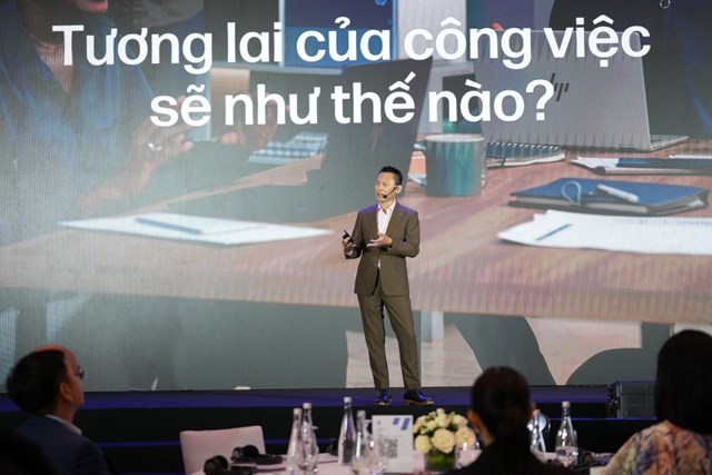 &Ocirc;ng Nguyễn Minh Đức, Tổng Gi&aacute;m đốc HP Việt Nam chia sẻ về tầm nh&igrave;n "Future of Work" tại sự kiện