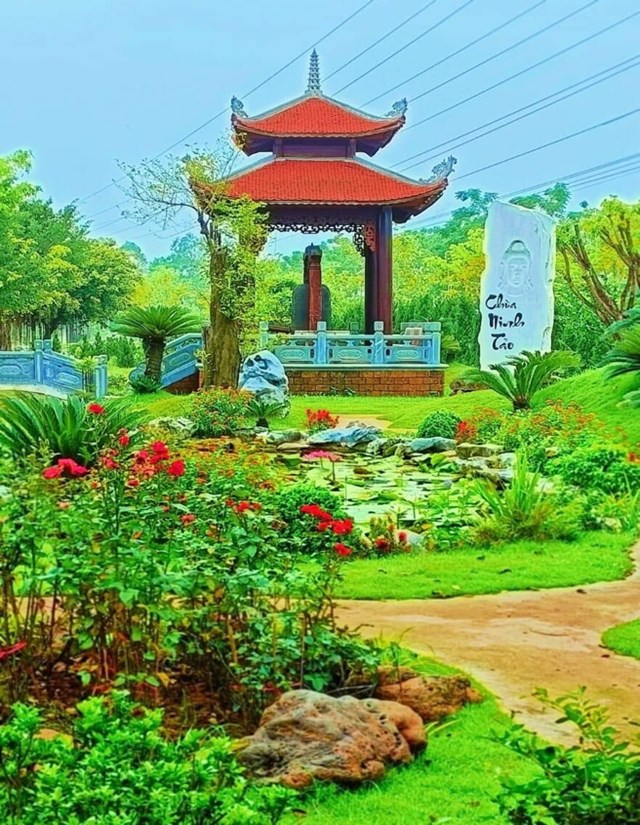 Ch&ugrave;a Ninh Tảo