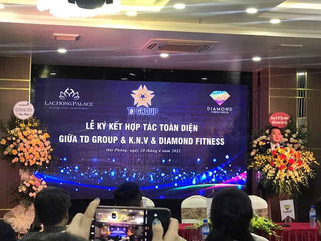 To&agrave;n cảnh buổi lễ K&yacute; kết hợp t&aacute;c to&agrave;n diện giữa TD Group v&agrave; K.N.V v&agrave; Diamond Fitness