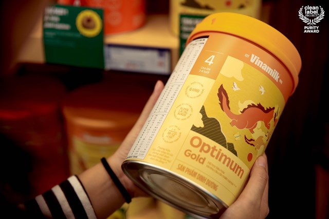 Vinamilk sở hữu to&agrave;n bộ thương hiệu sữa bột trẻ em đạt giải Purity Award từ Clean Label Project (Mỹ).