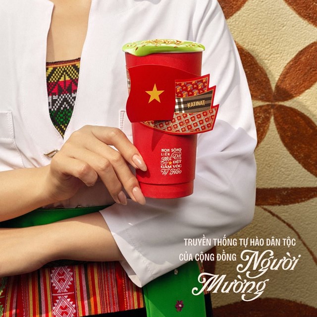 Bản sắc Việt trên chiếc ly giấy: Đằng sau làn sóng "thay áo" mùa Đại lễ của các chuỗi đồ uống - Ảnh 2