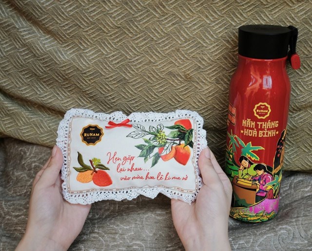 Bản sắc Việt trên chiếc ly giấy: Đằng sau làn sóng "thay áo" mùa Đại lễ của các chuỗi đồ uống - Ảnh 3