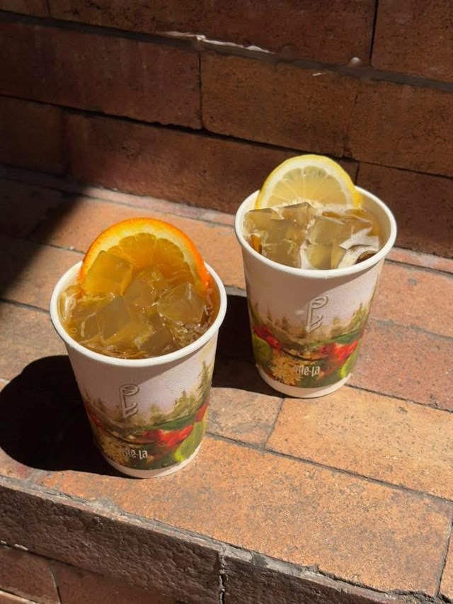 Phê La "khoác áo mới": Bản giao hưởng sơn dầu trên những chiếc ly đặc sản - Ảnh 3