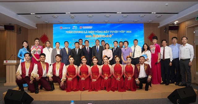 Chương tr&igrave;nh giới thiệu văn h&oacute;a, du lịch T&acirc;n Cương tại H&agrave; Nội. &nbsp;