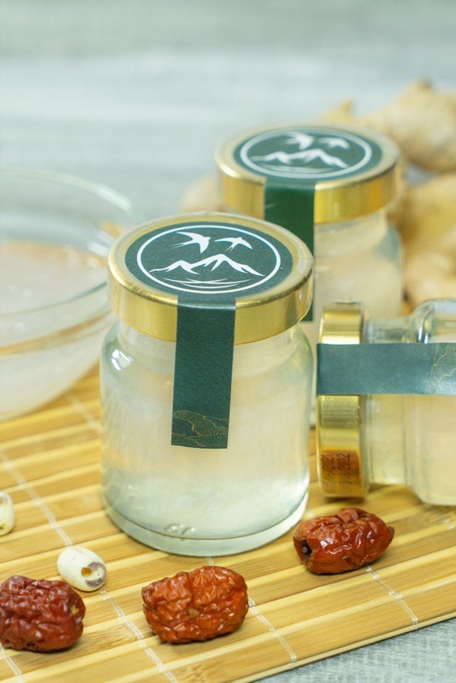 Thị trường nước yến: Từ qu&#224; biếu truyền thống đến xu hướng ti&#234;u d&#249;ng hiện đại - Ảnh 3
