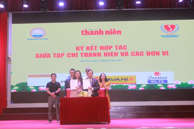 Tạp ch&iacute; Thanh ni&ecirc;n k&yacute; kết hợp t&aacute;c với Khoa Ngoại ngữ Học viện B&aacute;o ch&iacute; v&agrave; Tuy&ecirc;n truyền